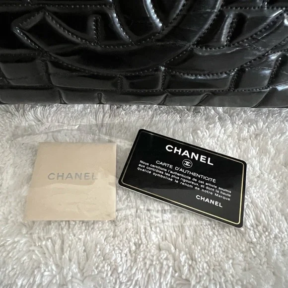 Chanel Black Quilted Vinyl Large Frozen Tote Bag - Picture 13 of 15